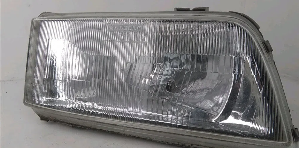 Phare droit Peugeot BOXER Camionnette (230L) 2.5 d (1994-2002) occasion