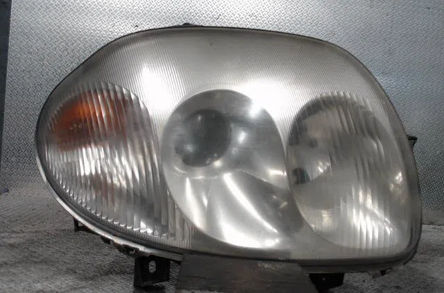Phare droit RENAULT CLIO 2  CLIO 2 PHASE 1 occasion