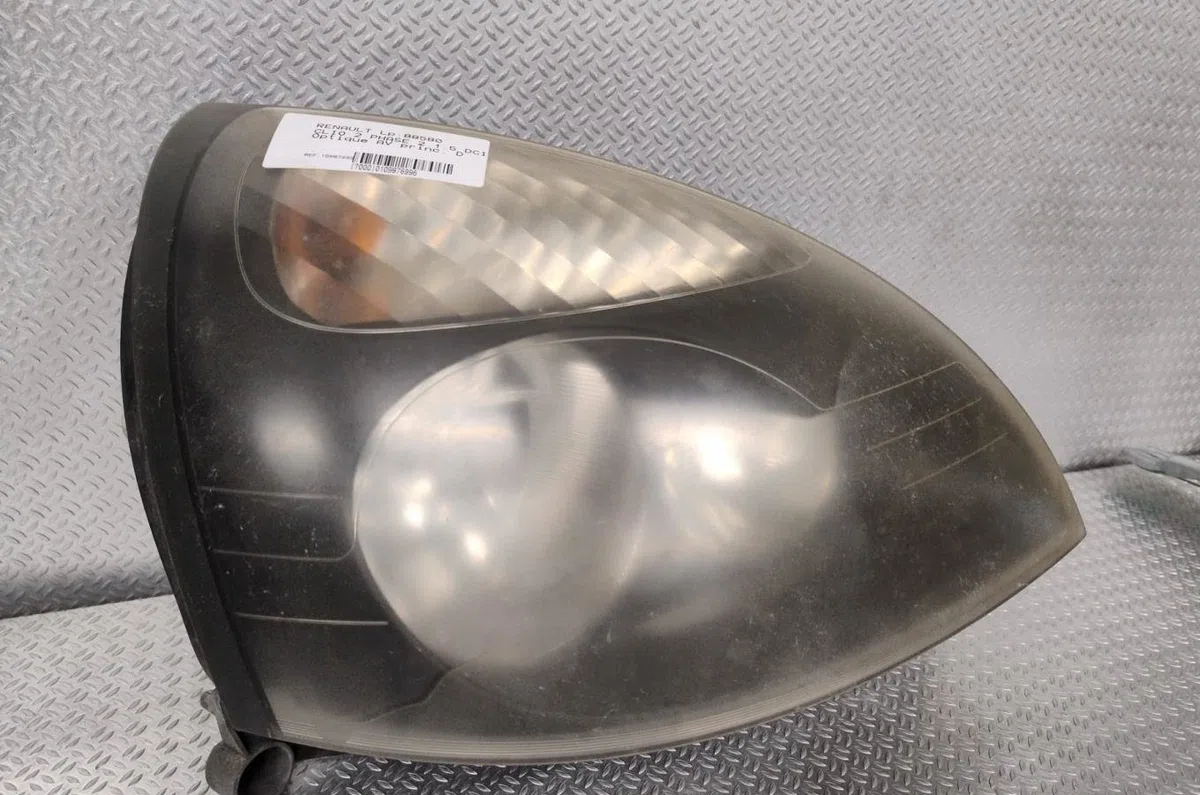Phare droit RENAULT CLIO 2  CLIO 2 PHASE 2 occasion