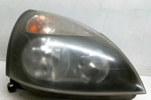 Phare droit Renault CLIO II (BB_, CB_) 1.2 16v (bb05, bb0w, bb11, bb27, bb2t, bb2u, bb2v, cb05,... (2001-2016) 3 portes 
