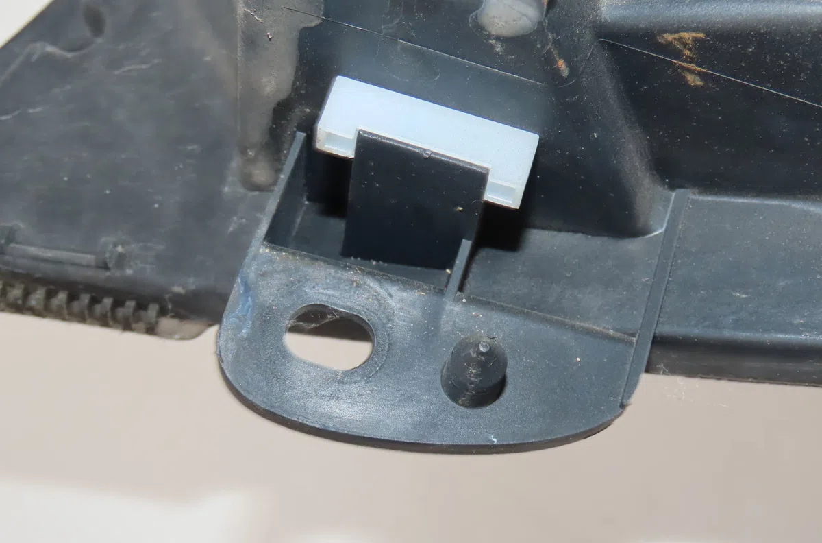 Phare droit Renault CLIO II (BB_, CB_) 1.2 (bb0a, bb0f, bb10, bb1k, bb28, bb2d, bb2h, cb0a,... (1998-2010) 5 portes occa