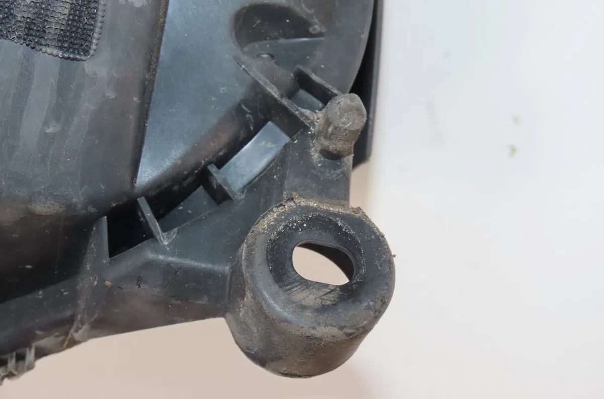 Phare droit Renault CLIO II (BB_, CB_) 1.2 (bb0a, bb0f, bb10, bb1k, bb28, bb2d, bb2h, cb0a,... (1998-2010) 5 portes occa
