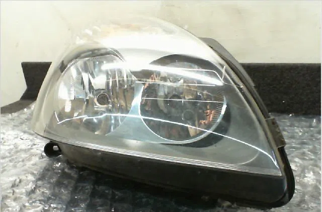 Phare droit Renault CLIO II (BB_, CB_) 1.2 (bb0a, bb0f, bb10, bb1k, bb28, bb2d, bb2h, cb0a,... (1998-2010) 5 portes occa