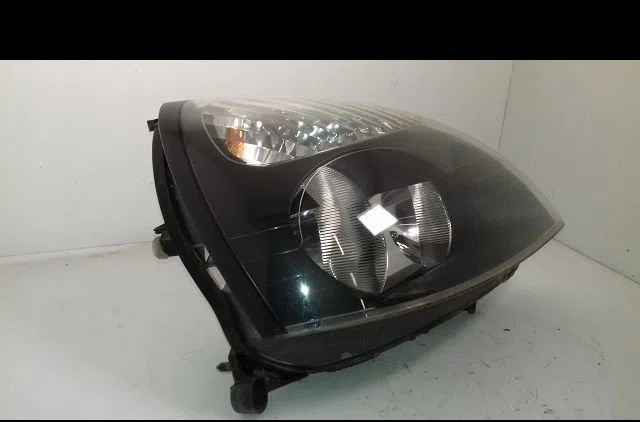 Phare droit Renault CLIO II (BB_, CB_) 1.4 16v (b-cb0p, bb13) (2000-2008) 5 portes occasion