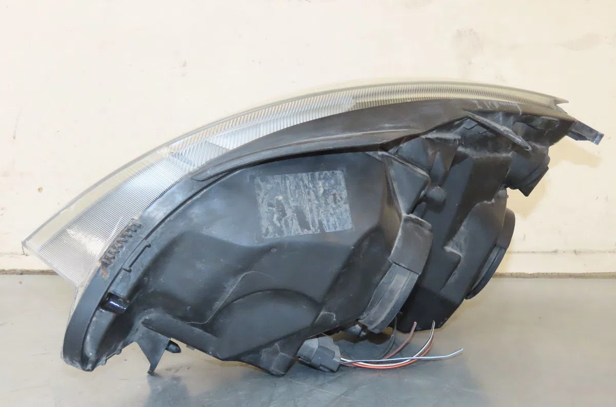 Phare droit Renault CLIO II (BB_, CB_) 1.5 dci (b-cb08) (2001-2005) 5 portes occasion