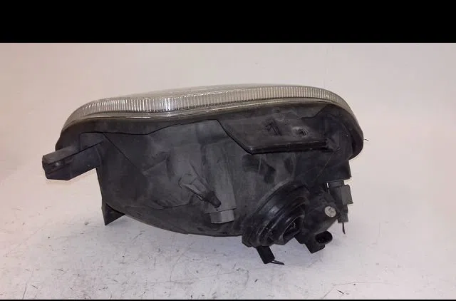 Phare droit Renault CLIO II (BB_, CB_) 1.9 d (b-cb0e, bb0j) (1998-2005) occasion