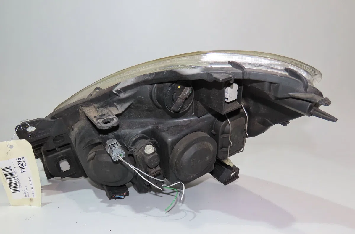 Phare droit Renault CLIO III (BR0-1, CR0-1) 1.2 16v (br0p, cr0p) (2007-2014) occasion