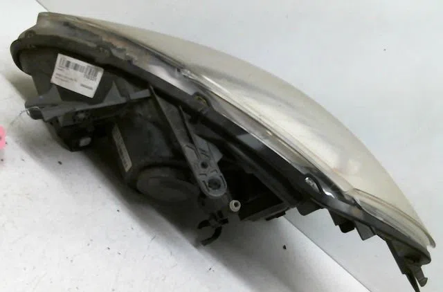 Phare droit Renault CLIO III (BR0-1, CR0-1) 1.5 dci (2010-2014) 5 portes occasion