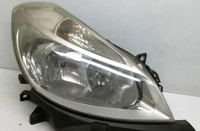 Phare droit Renault CLIO III (BR0-1, CR0-1) 1.5 dci (br17, cr17) (2005-2012) 5 portes occasion