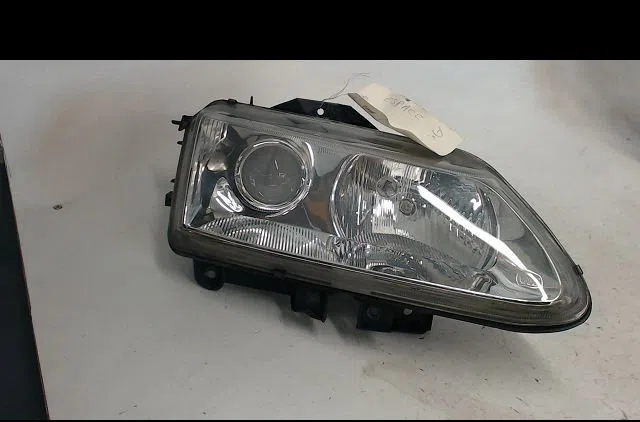 Phare droit RENAULT ESPACE 2001 occasion