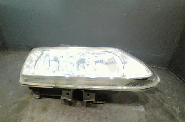 Phare droit RENAULT ESPACE 2001 occasion