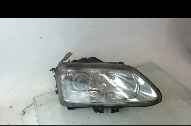 Phare droit Renault ESPACE III (JE0_) 2.0 16v (je0n, je0l, je02) (1998-2002) occasion