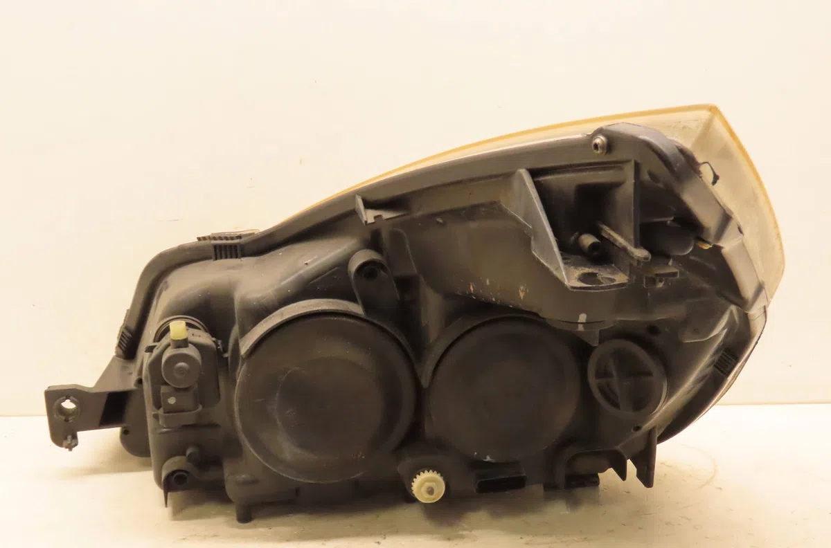 Phare droit Renault ESPACE IV (JK0-1_) 1.9 dci (jk0u) (2003-2005) 5 portes occasion