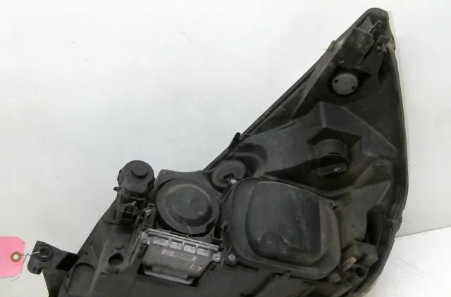 Phare droit Renault ESPACE IV (JK0-1_) 2.0 dci (jk01, jk02, jk1j, jk1k, jk1h) (2006) occasion