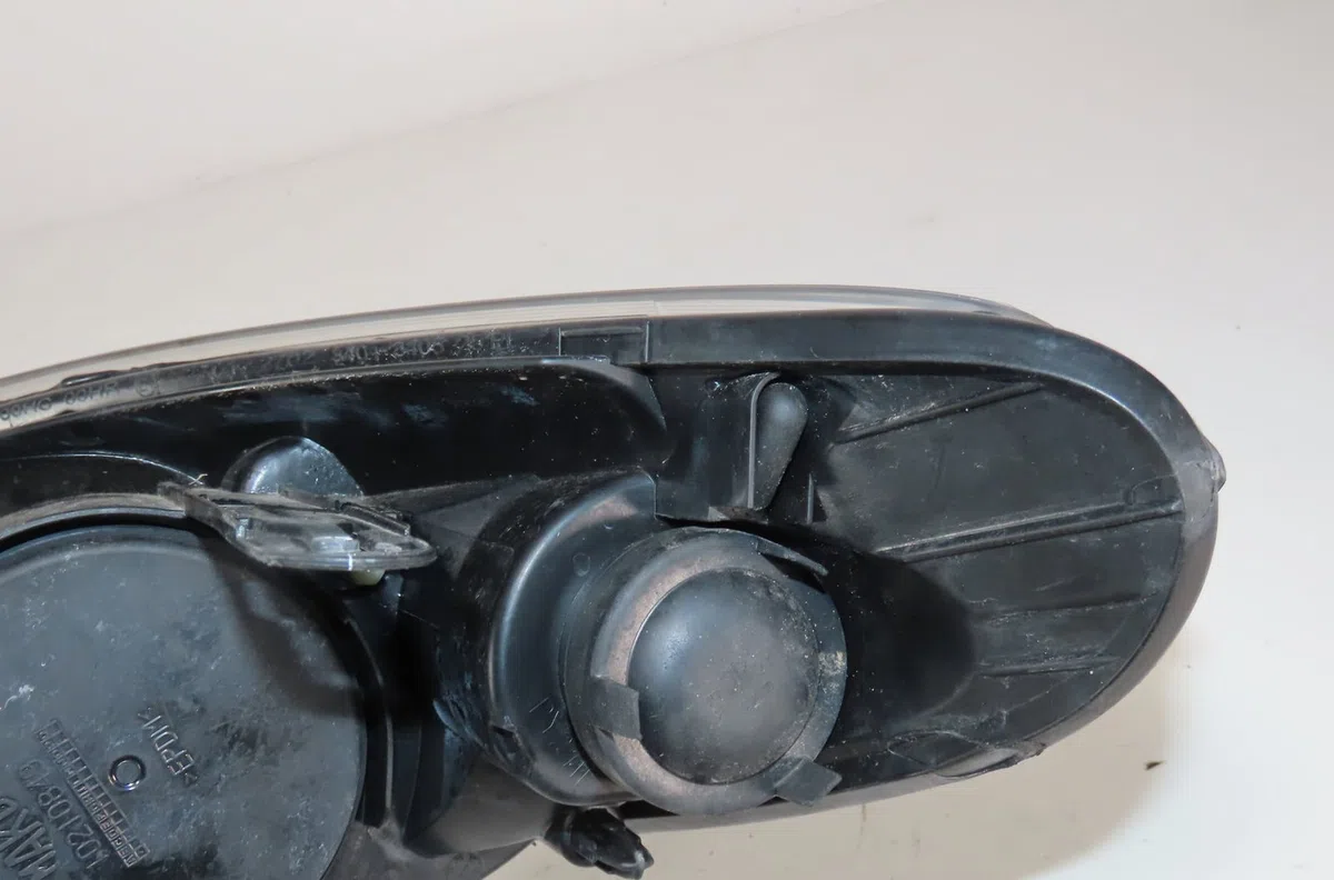 Phare droit Renault FLUENCE (L3_) 1.5 dci (l30b) (2010) occasion