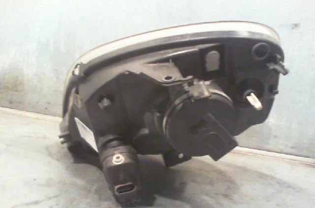 Phare droit RENAULT KANGOO 2004 occasion