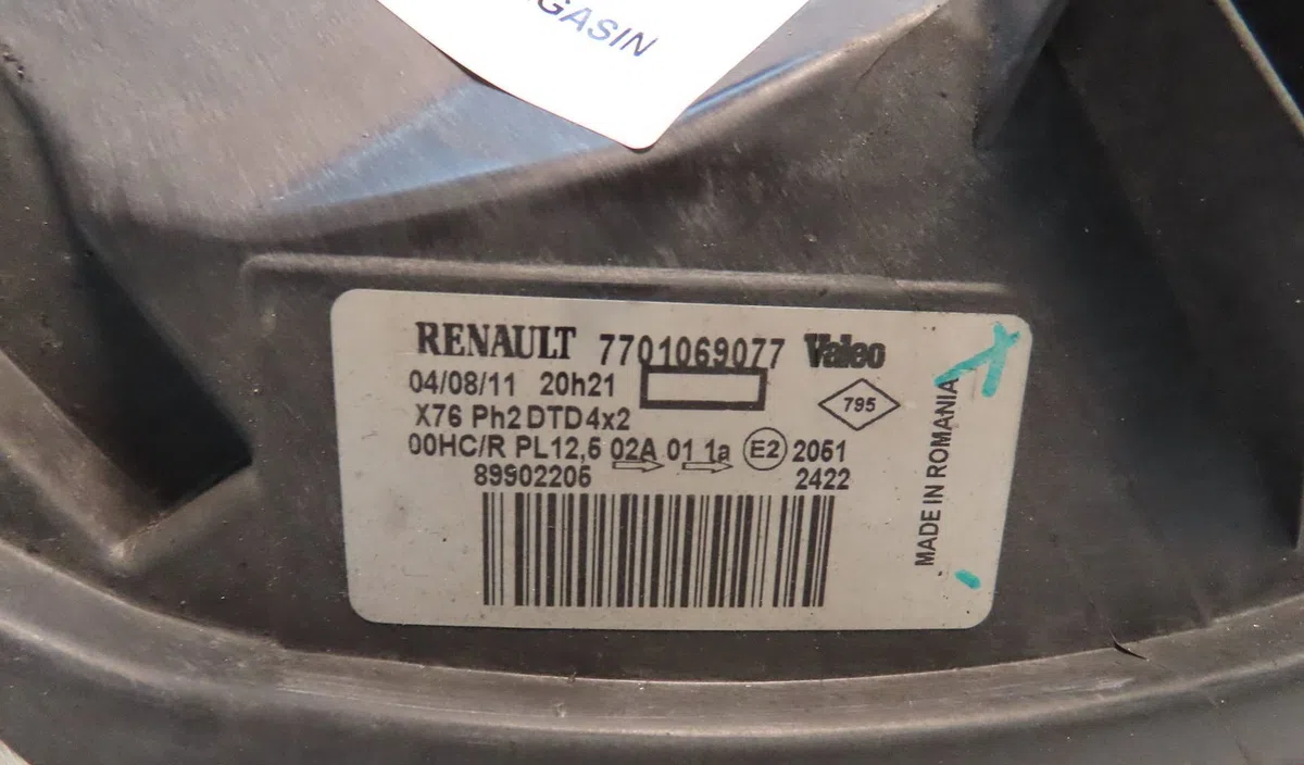 Phare droit RENAULT KANGOO 2006 occasion