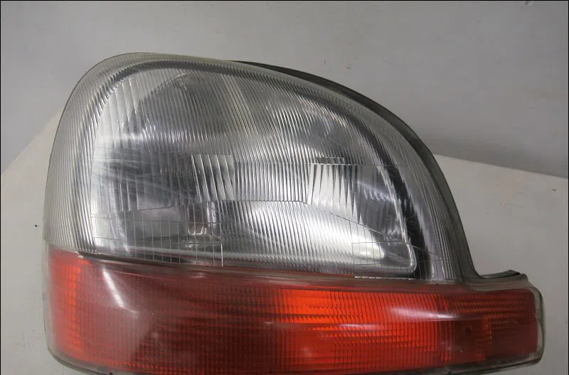 Phare droit Renault KANGOO Express (FC0-1_) 1.2 (fc01, fc0a, fc0f) (1997) occasion