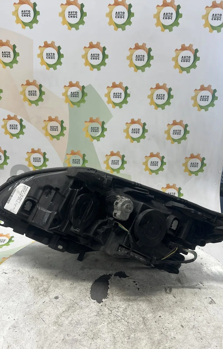 Phare droit RENAULT LAGUNA 3 PHASE 1 occasion