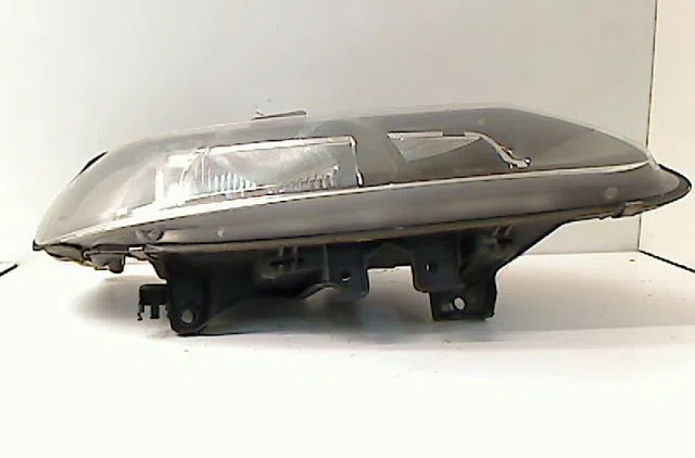 Phare droit RENAULT LAGUNA I 2000 occasion