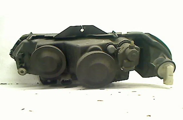 Phare droit Renault LAGUNA I (B56_, 556_) 2.2 dt (b569) (1996-2001) 5 portes occasion