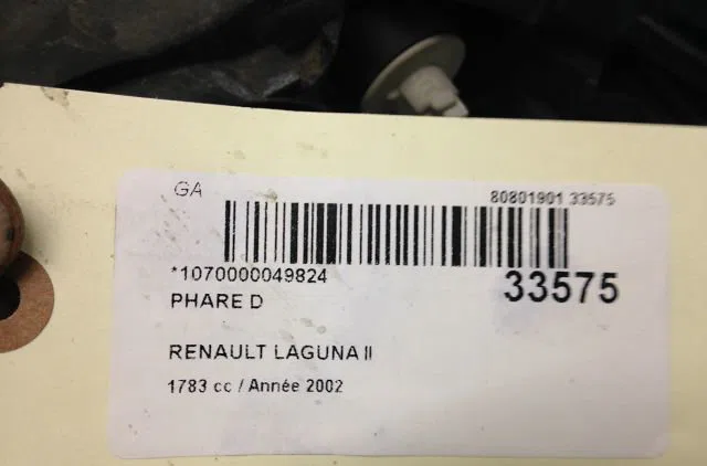 Phare droit RENAULT LAGUNA II 2002 occasion
