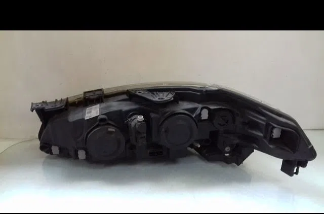 Phare droit Renault LAGUNA II (BG0-1_) 1.9 dci (bg1a, bg1v) (2005-2007) occasion