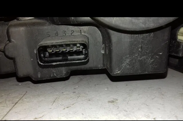 Phare droit Renault LAGUNA II (BG0-1_) 2.0 16v (bg00, bg0k, bg0p, bg0w) (2002-2007) 5 portes occasion
