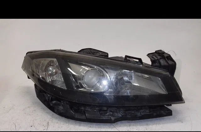 Phare droit Renault LAGUNA II (BG0-1_) 2.0 dci (bg1t) (2005-2006) occasion