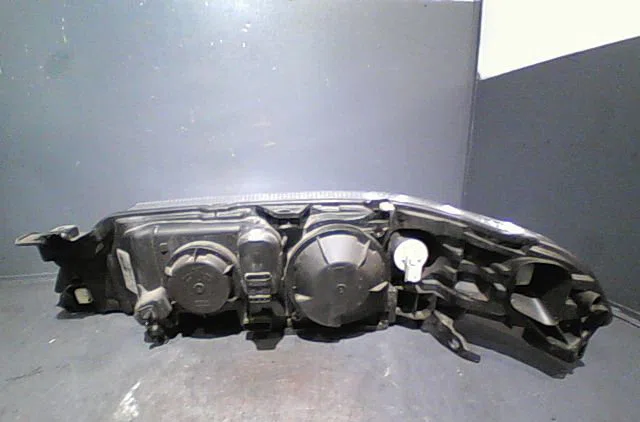 Phare droit Renault LAGUNA II Grandtour (KG0-1_) 1.9 dci (kg0g) (2001-2007) occasion