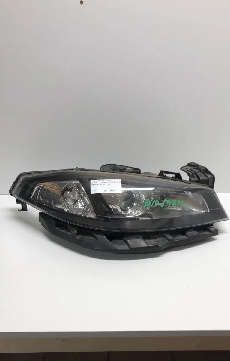 Phare droit Renault LAGUNA II Grandtour (KG0-1_) 2.0 16v (kg1y) (2005-2007) occasion