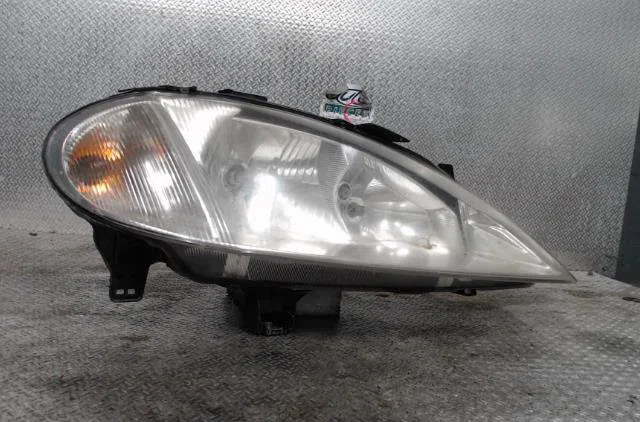 Phare droit RENAULT MEGANE 1 MEGANE 1 PHASE 2 occasion