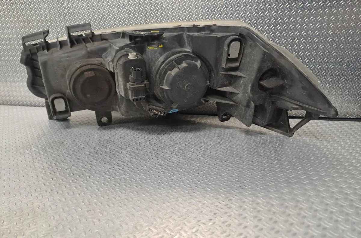 Phare droit RENAULT MEGANE 2  MEGANE 2 PHASE 1 occasion
