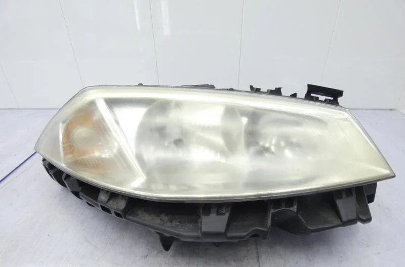 Phare droit RENAULT MEGANE 2 PHASE 1 occasion