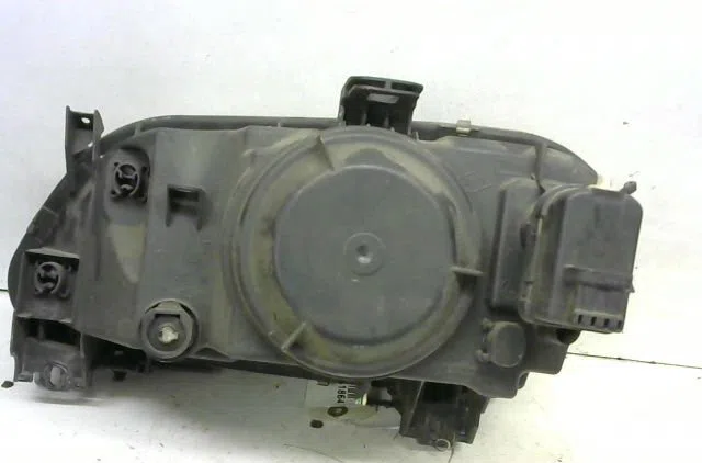 Phare droit Renault MEGANE I (BA0-1_) 1.6 e (ba0f, ba0s) (1996-1999) occasion