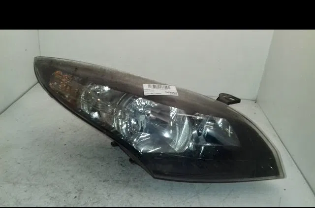 Phare droit Renault MEGANE III 3-5 portes (BZ0-1_, B3_) 1.5 dci (bz0c) (2008-2015) 5 portes occasion
