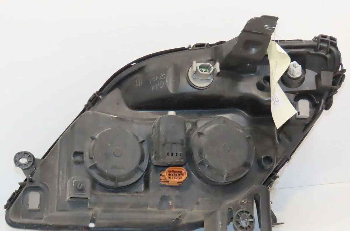 Phare droit Renault MEGANE Scenic (JA0-1_) 1.6 16v (ja0b, ja04, ja11, ja00) (1998-1999) occasion