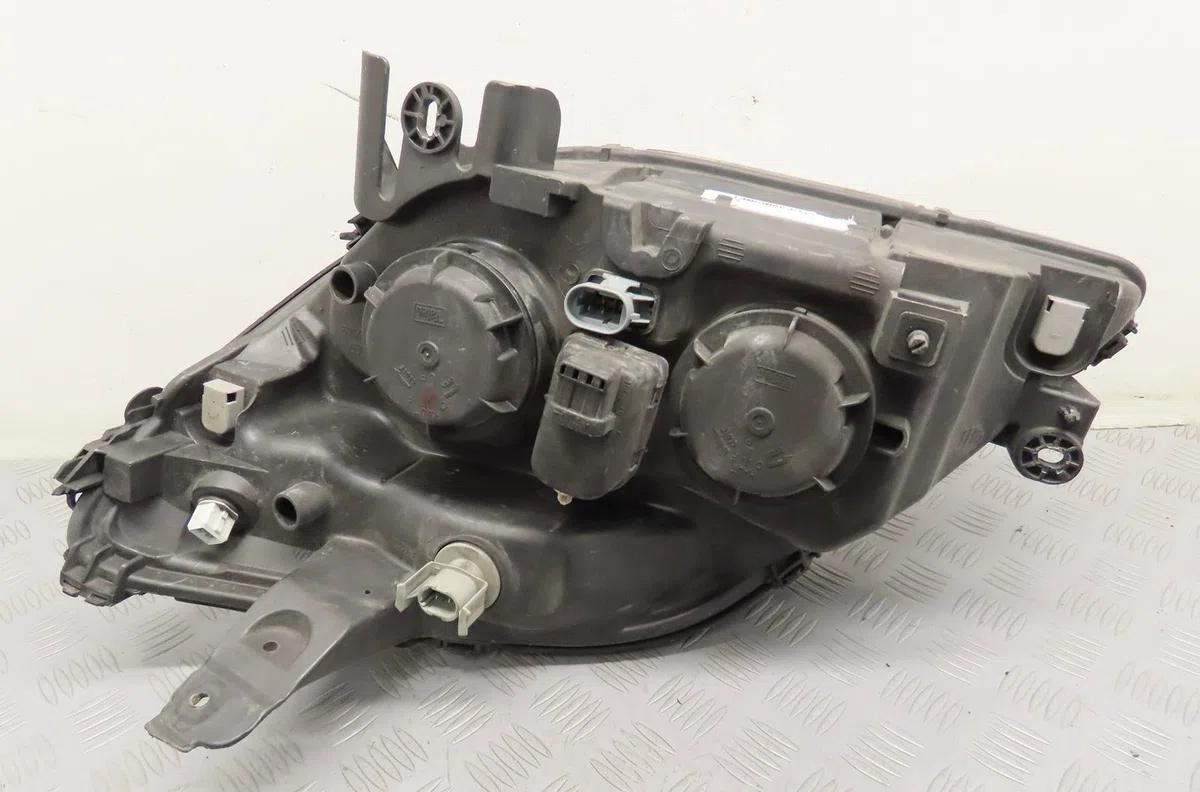 Phare droit Renault MEGANE Scenic (JA0-1_) 1.6 16v (ja0b, ja04, ja11, ja00) (1998-1999) occasion