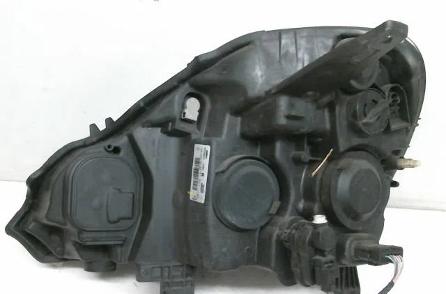 Phare droit Renault MODUS - GRAND MODUS (F-JP0_) 1.2 (jp0s) (2004) occasion
