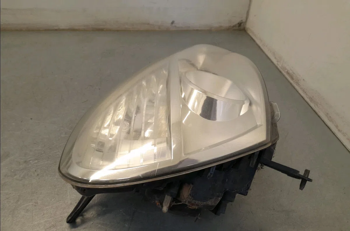 Phare droit Renault MODUS - GRAND MODUS (F-JP0_) 1.5 dci 75 (2010) 5 portes occasion