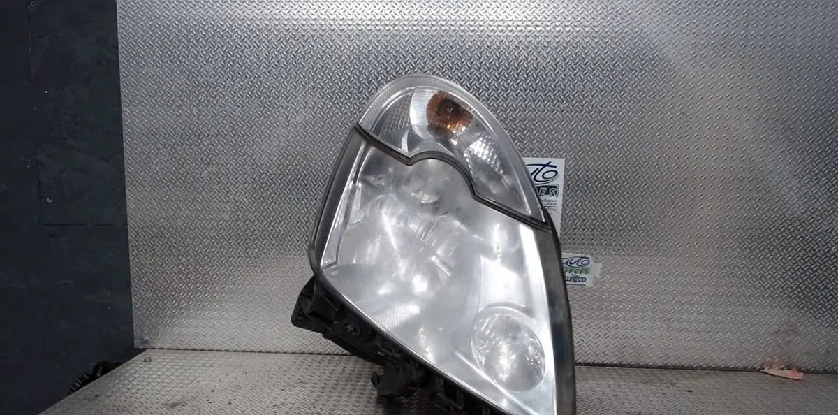 Phare droit Renault MODUS - GRAND MODUS (F-JP0_) 1.5 dci (fp0g, jp0g) (2004) occasion