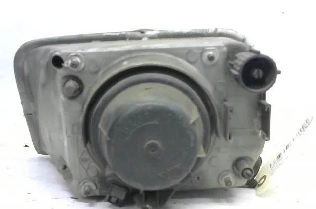 Phare droit RENAULT R5 occasion