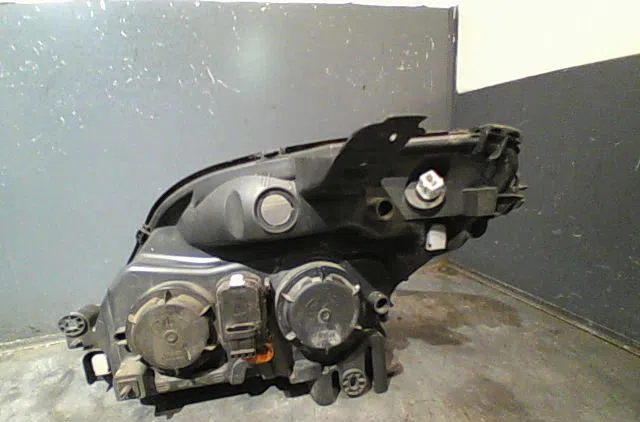 Phare droit RENAULT SCENIC I 2002 occasion