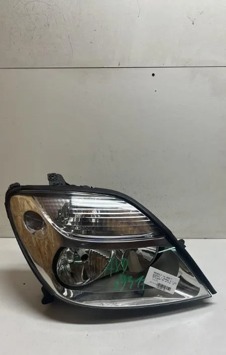 Phare droit Renault SCÉNIC I Monospace (JA0-1_, FA0_) 1.6 (ja00, ja16, ja15, ja19, ja1v, ja2b, ja2c, ja0b,... (1999-2003