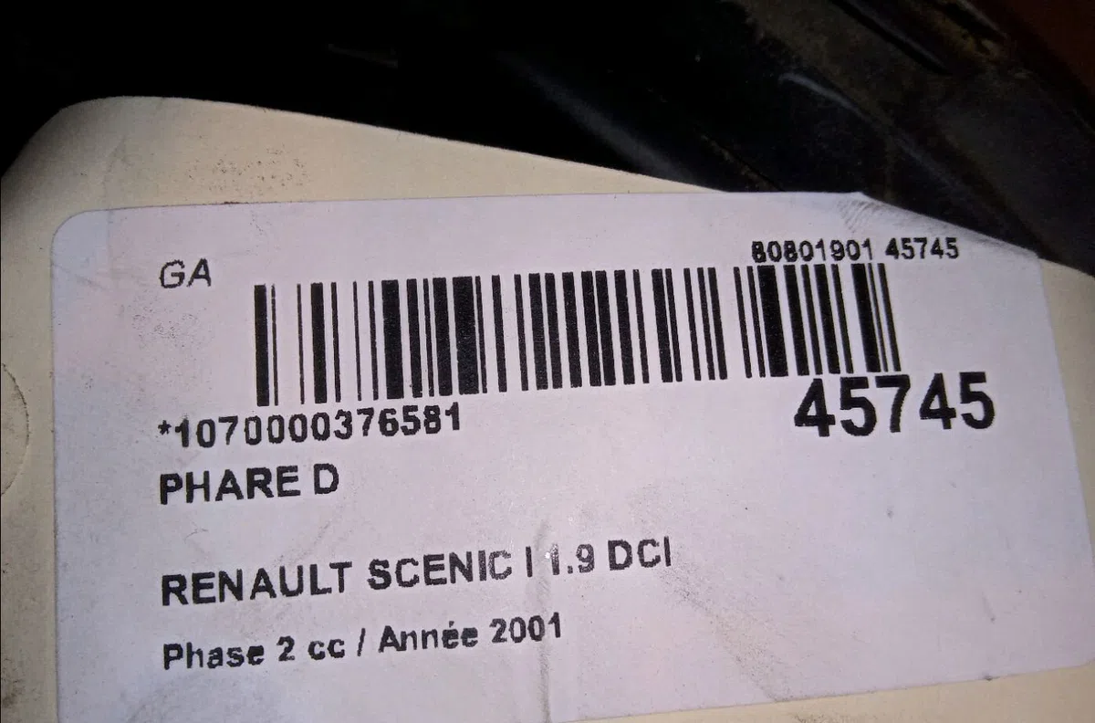 Phare droit Renault SCÉNIC I Monospace (JA0-1_, FA0_) 1.9 dci (ja05, ja1f) (1999-2003) 5 portes occasion