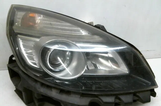 Phare droit Renault SCÉNIC II (JM0-1_) 1.5 dci (jm1f) (2005-2008) occasion