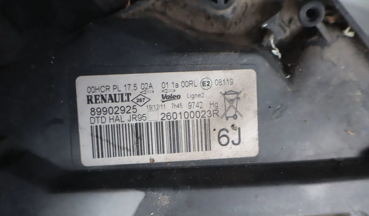 Phare droit Renault SCÉNIC III (JZ0-1_) 1.6 dci (jz00, jz12) (2011) 5 portes occasion