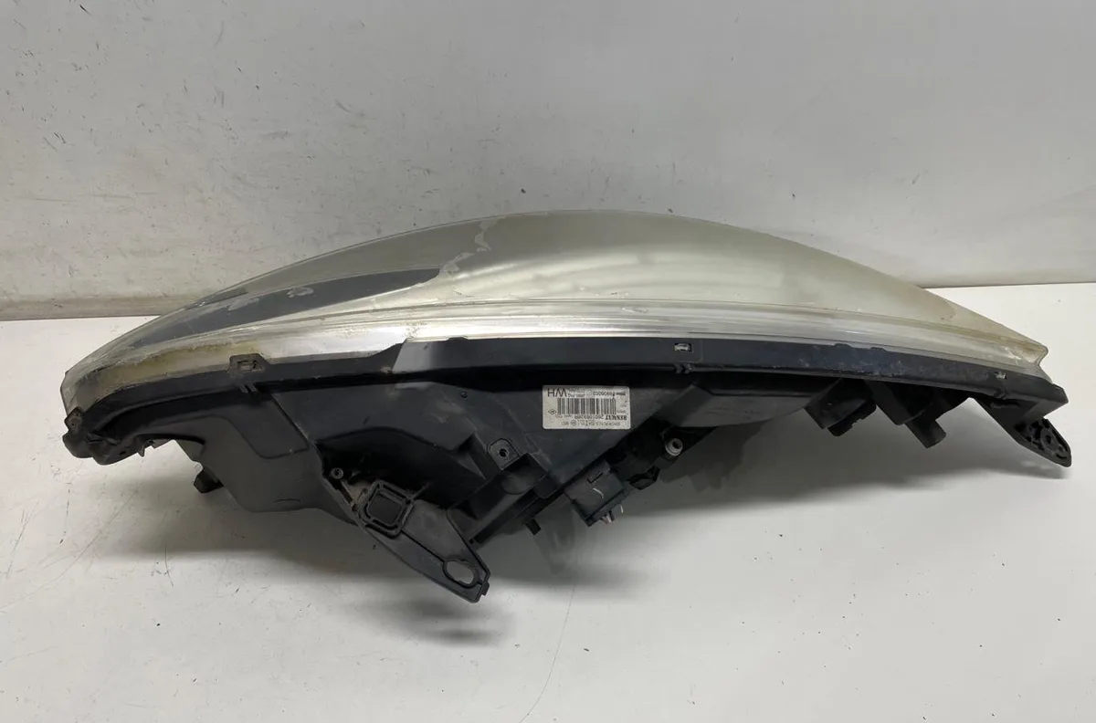 Phare droit Renault SCÉNIC III (JZ0-1_) 1.6 dci (jz00, jz12) (2011) 5 portes occasion