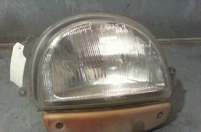 Phare droit RENAULT TWINGO 1994 occasion