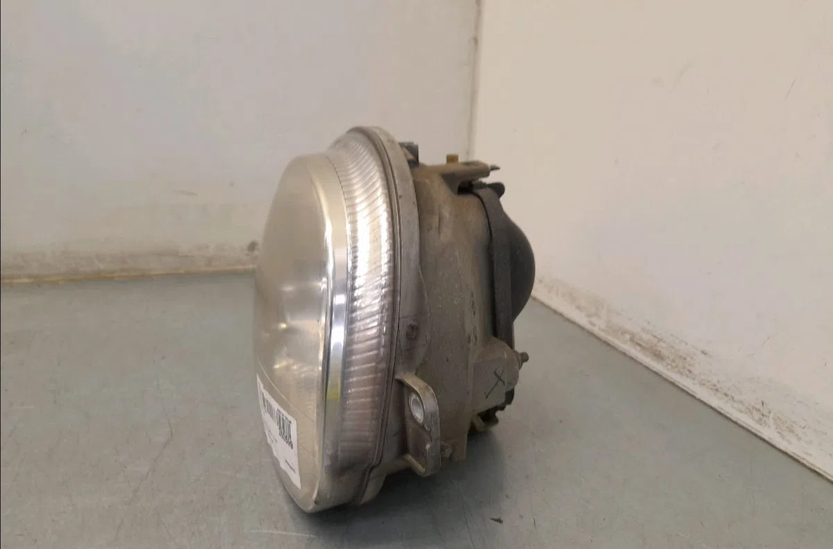 Phare droit Renault TWINGO I (C06_) 1.2 16v (c06c, c06d, c06k) (2001-2007) 3 portes occasion